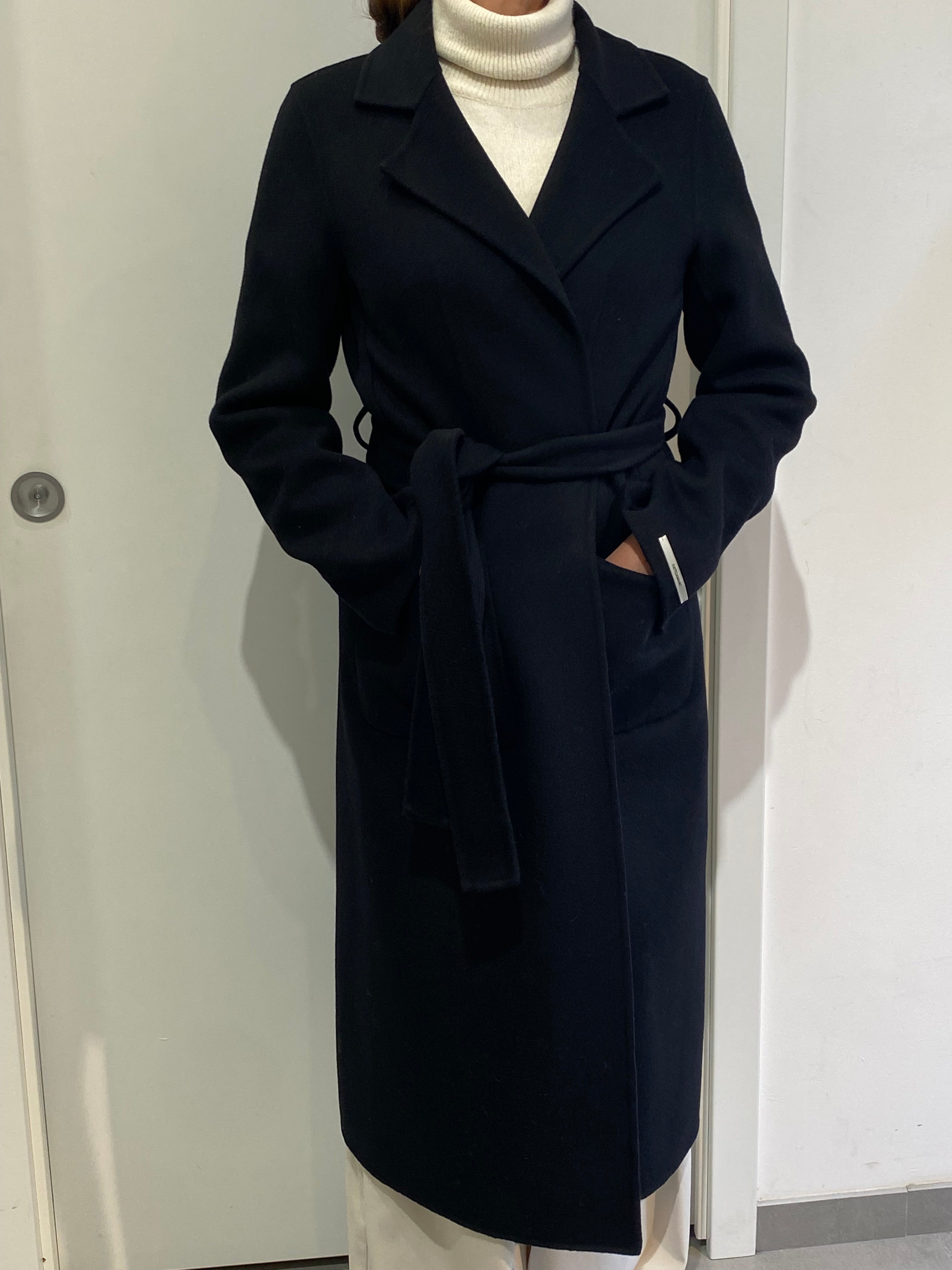Black wool coat limited edition