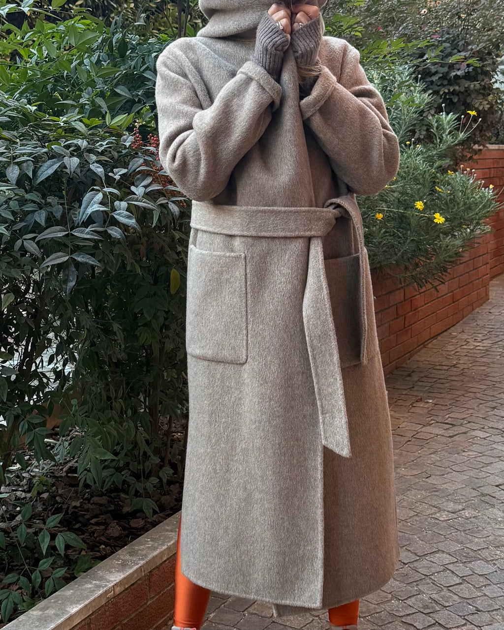 Camel hooded wool coat limited edition